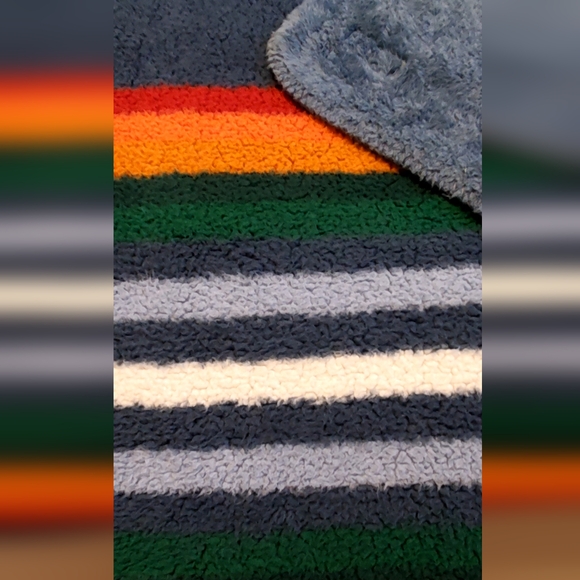 Pendleton Sherpa Fleece Reversible Blue, Orange/Red/GreenStripe Blanket King EUC - Picture 6 of 10